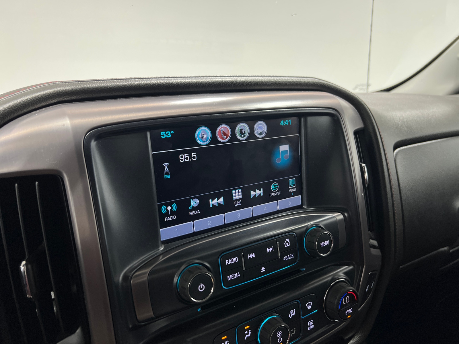 Thumbnail: 2017 GMC Sierra 2500 - 3