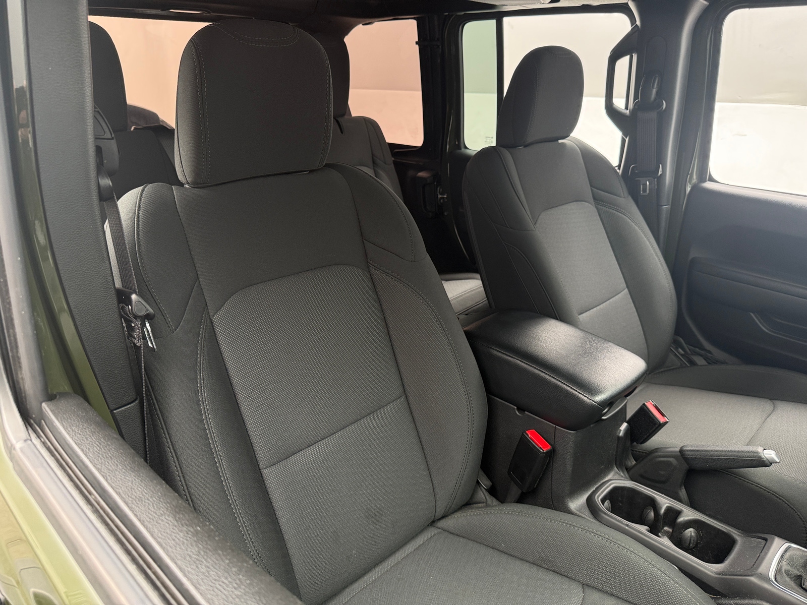 Thumbnail: 2022 Jeep Wrangler - 2