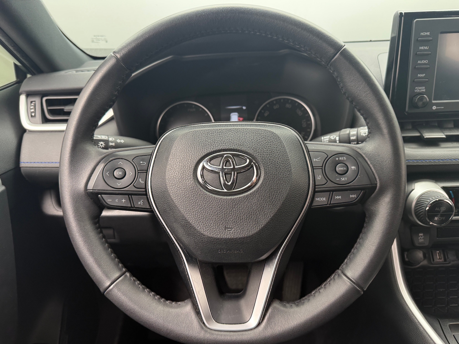 Thumbnail: 2022 Toyota RAV4 - 5