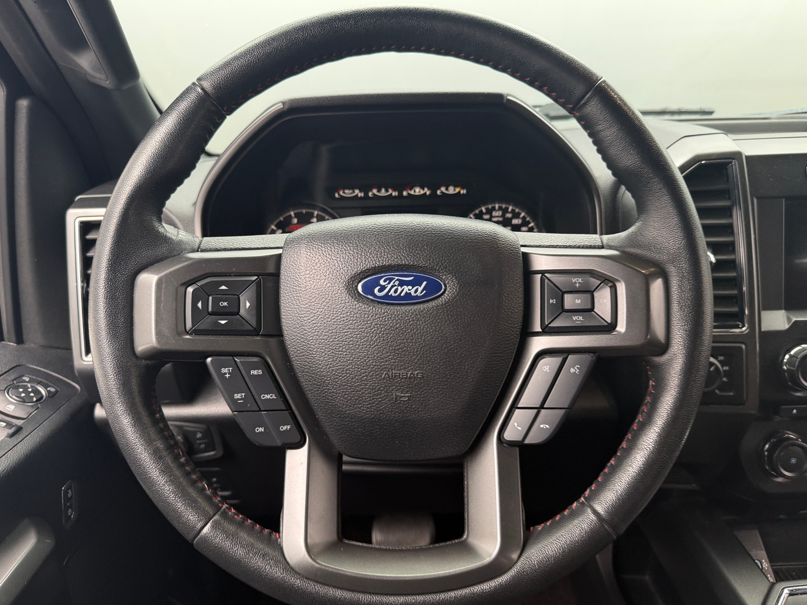 Thumbnail: 2018 Ford Econoline - 5