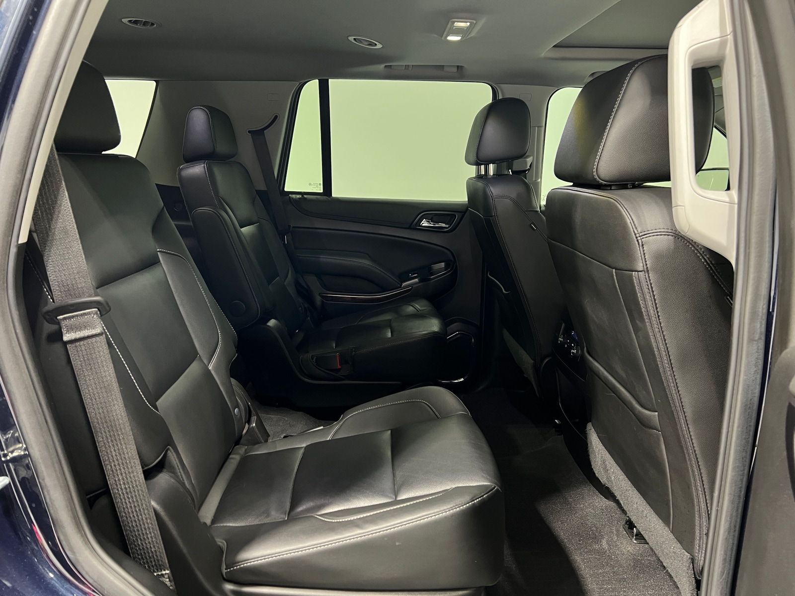 Thumbnail: 2020 Chevrolet Tahoe - 5