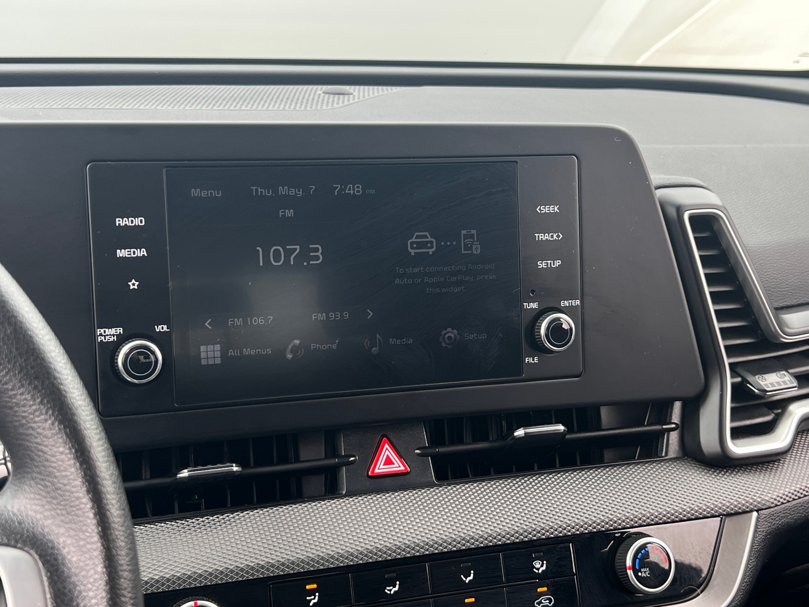 Thumbnail: 2025 Kia Sportage - 4
