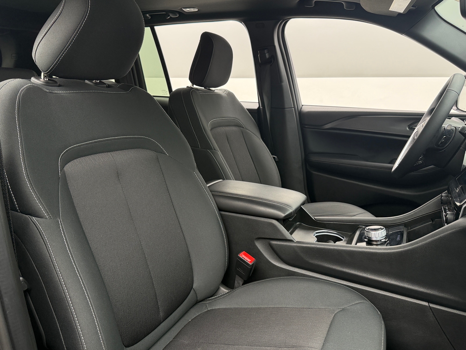 Thumbnail: 2024 Jeep Grand Cherokee - 2