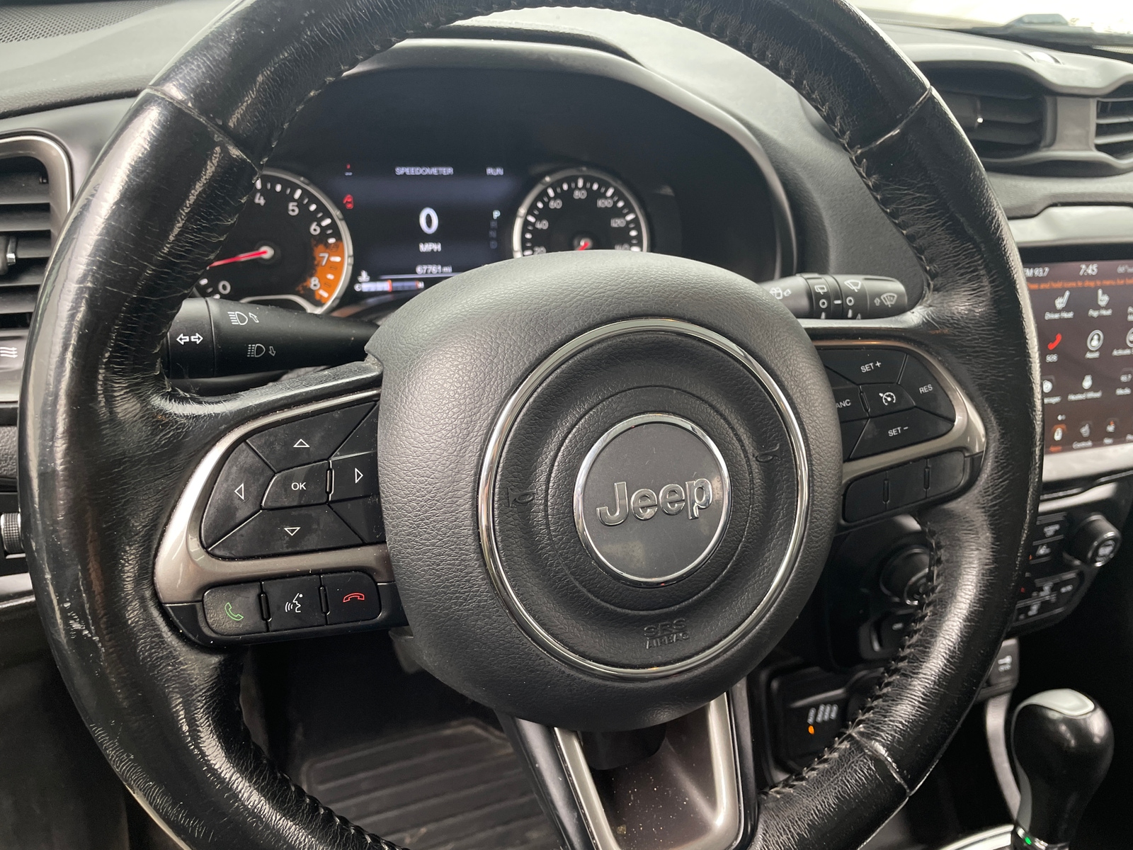 Thumbnail: 2018 Jeep Renegade - 4