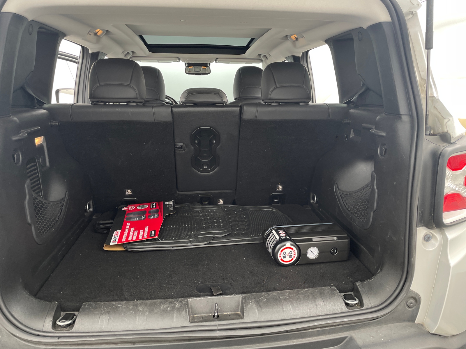 Thumbnail: 2018 Jeep Renegade - 6