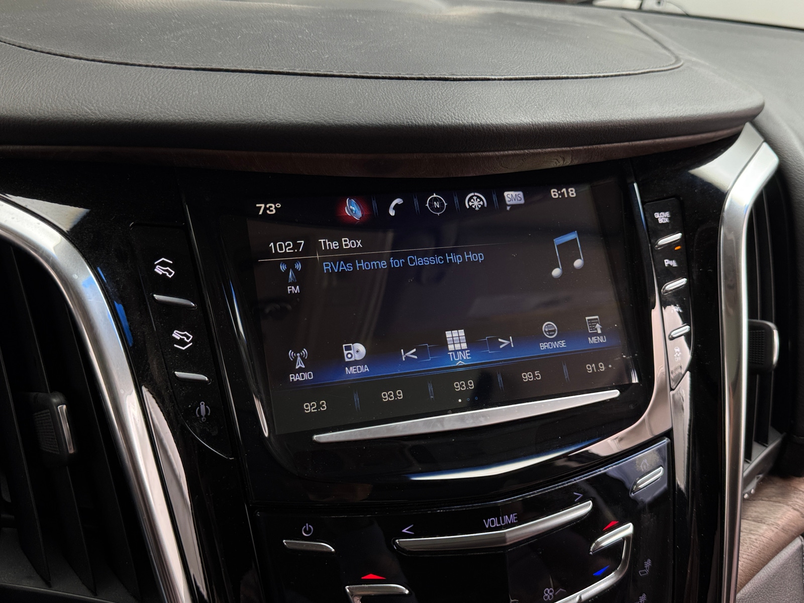 Thumbnail: 2016 Cadillac Escalade - 3