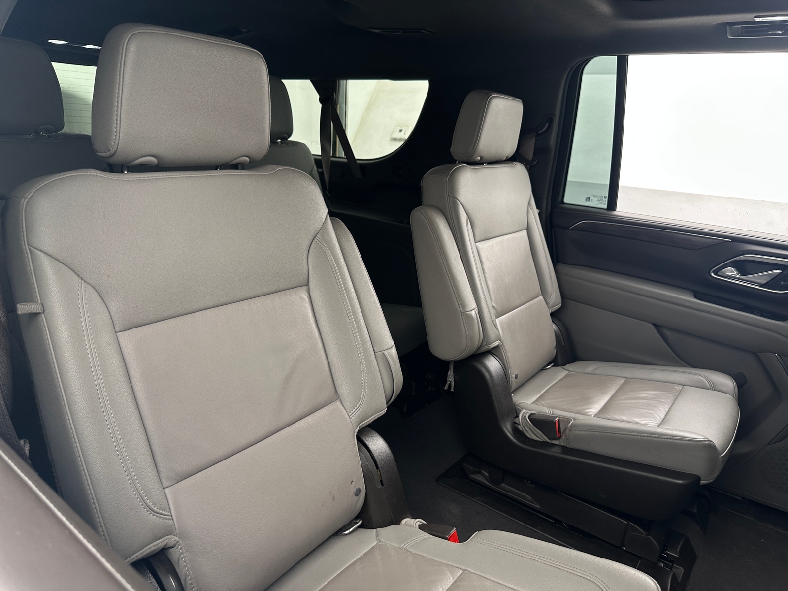Thumbnail: 2021 Chevrolet Suburban - 5