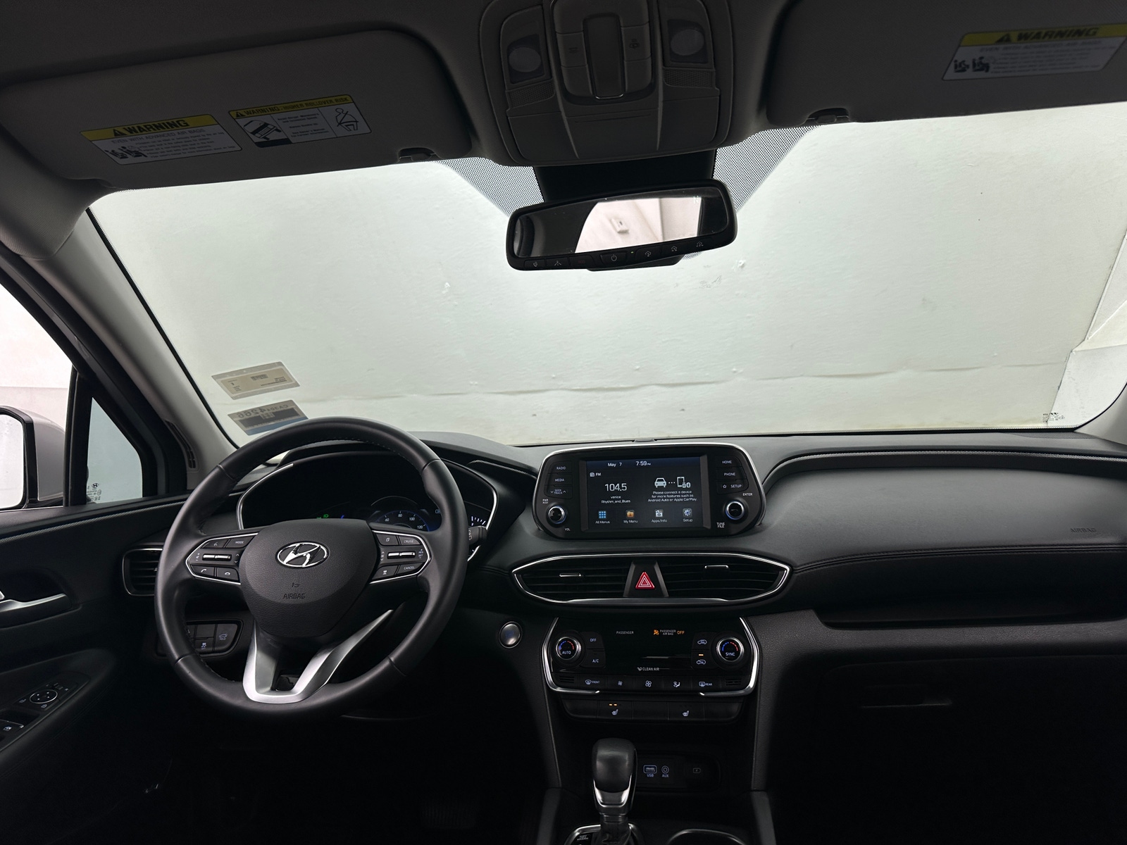 Thumbnail: 2019 Hyundai Santa Fe - 3
