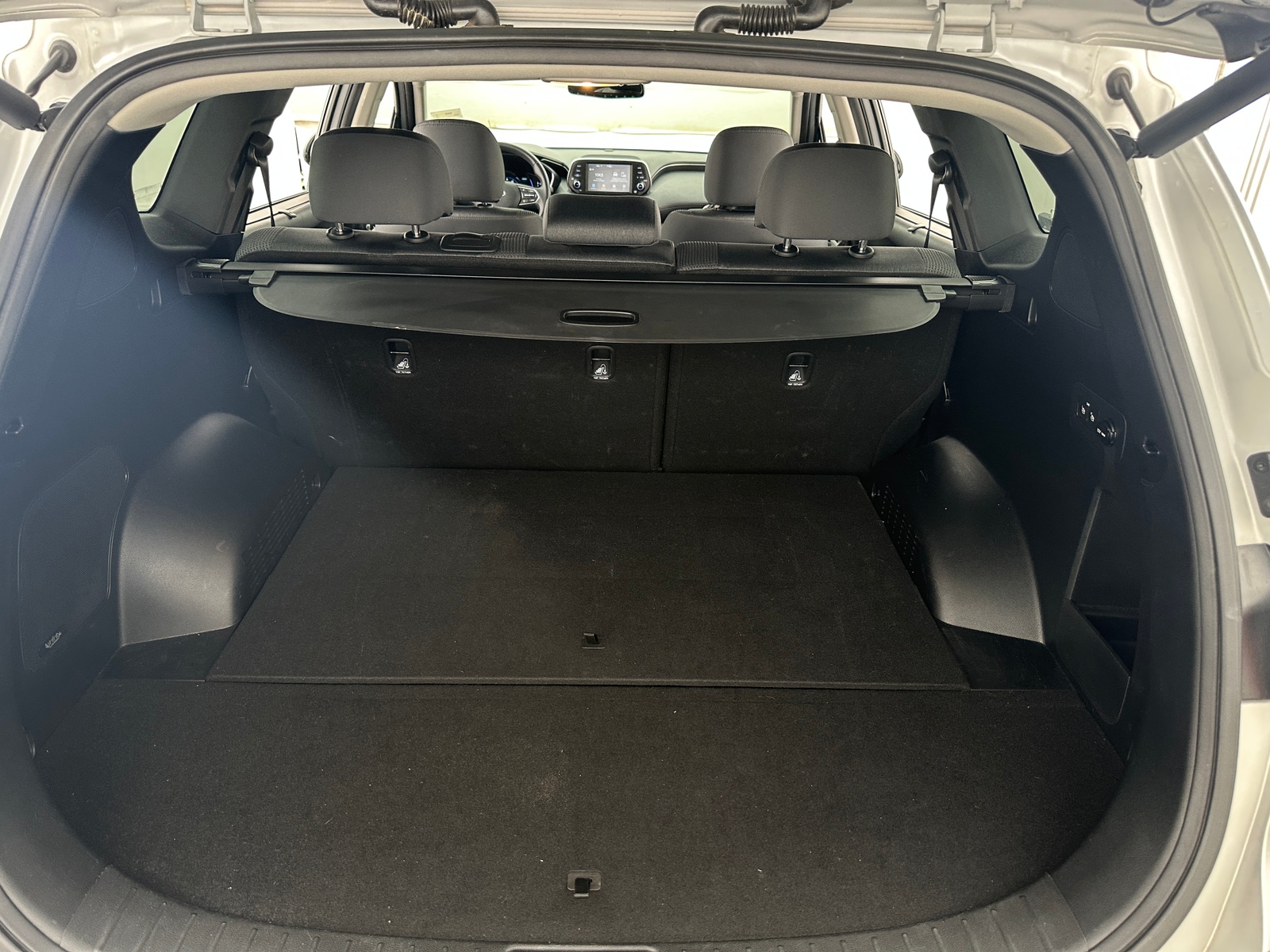 Thumbnail: 2019 Hyundai Santa Fe - 7