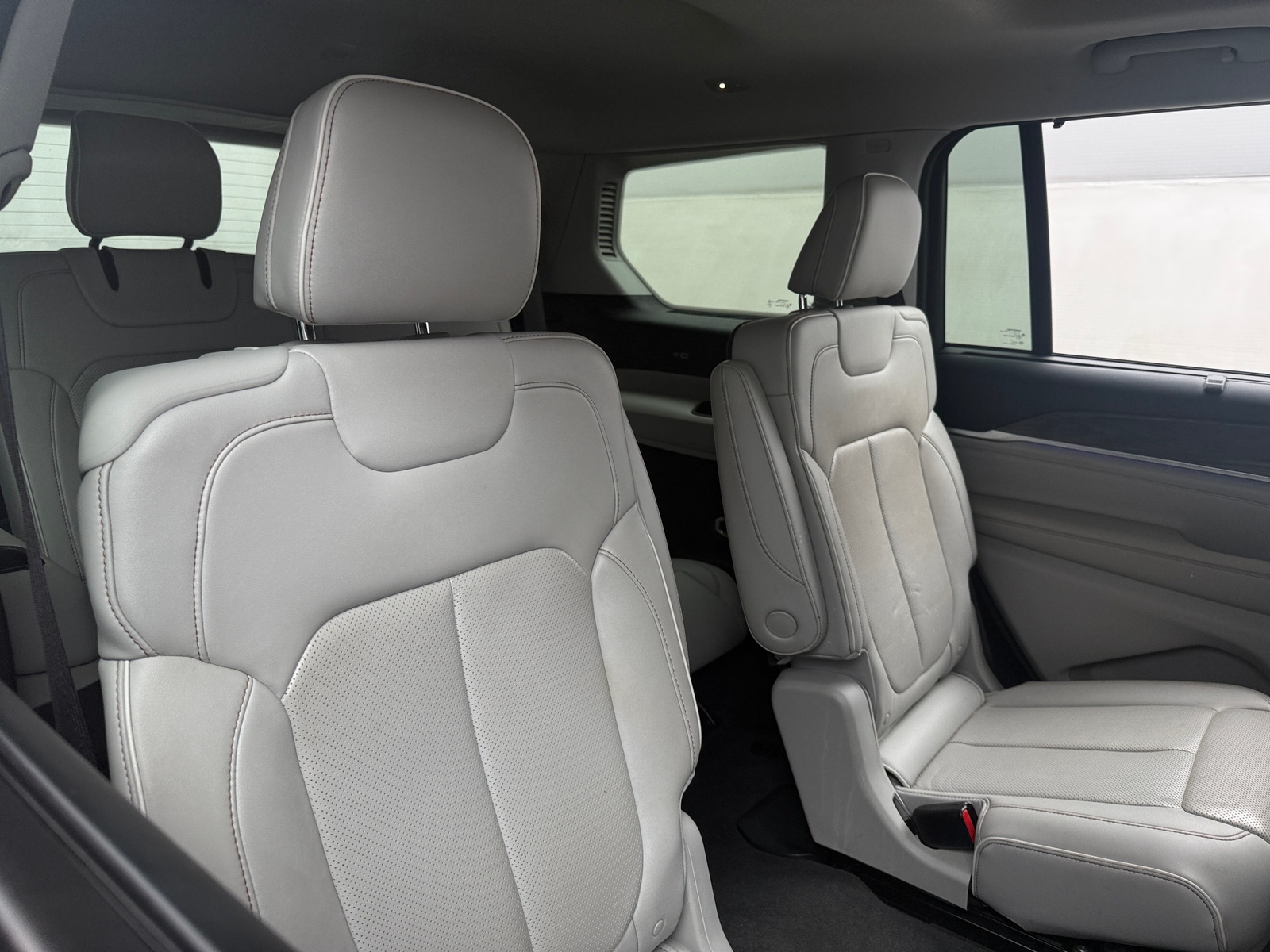 Thumbnail: 2021 Jeep Grand Cherokee L - 5