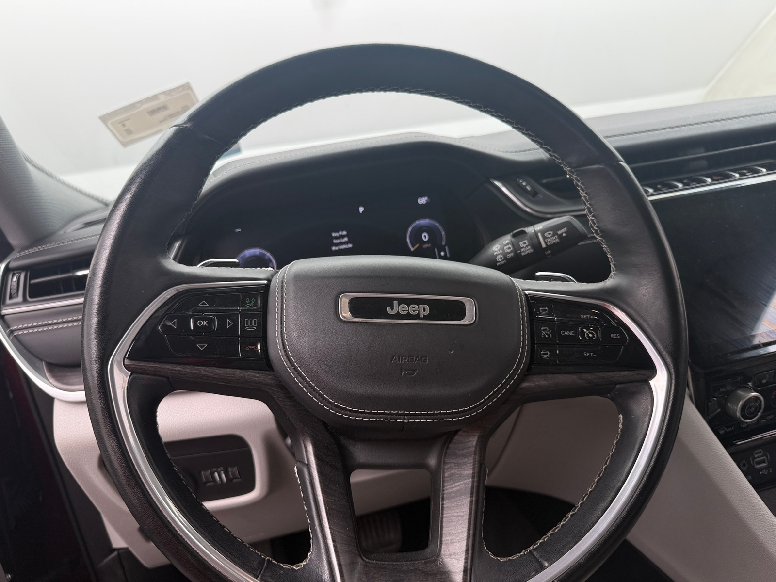 Thumbnail: 2021 Jeep Grand Cherokee L - 4