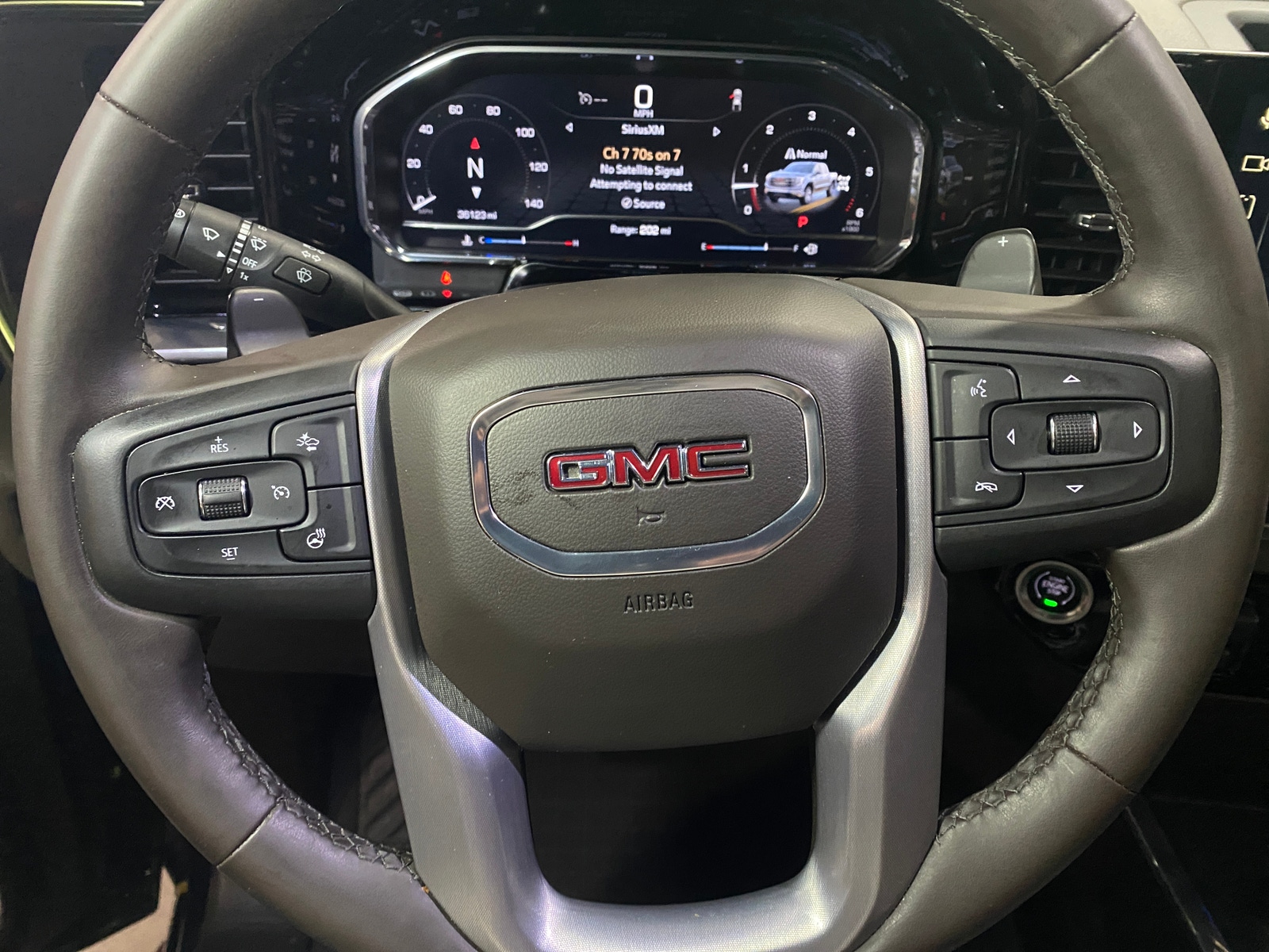 Thumbnail: 2023 GMC Sierra 1500 - 4