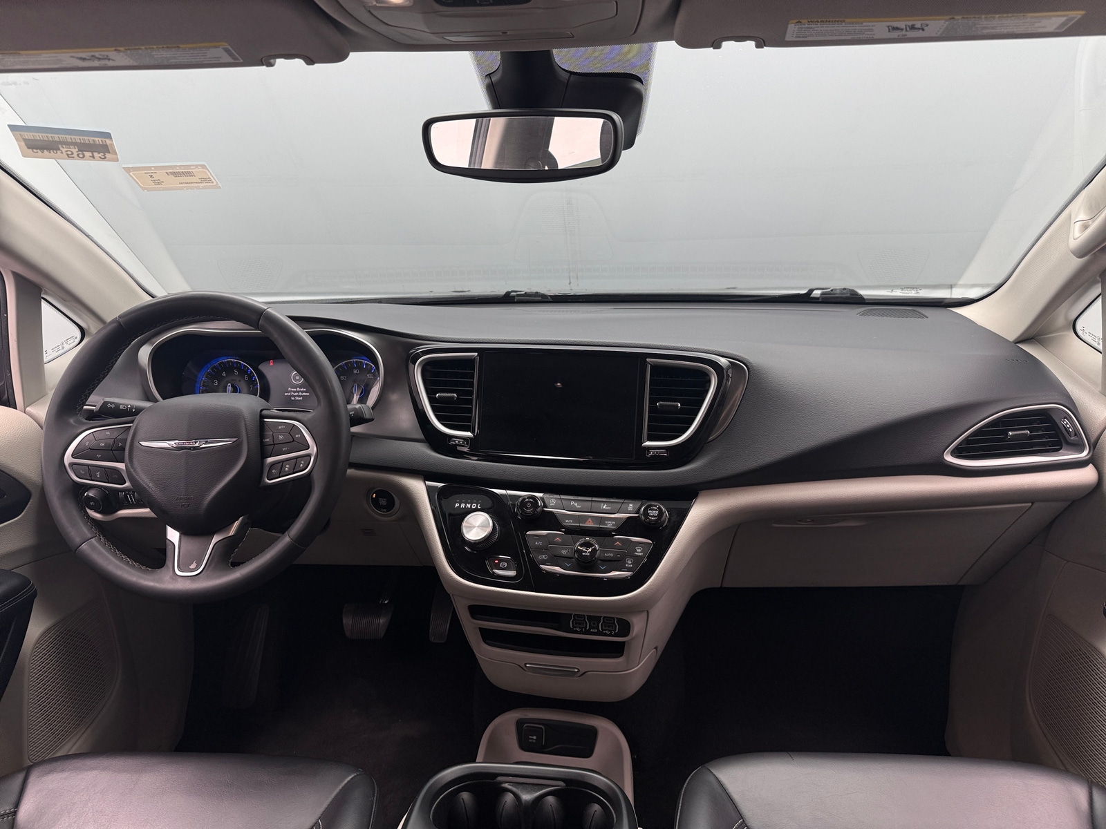 Thumbnail: 2023 Chrysler Pacifica - 2