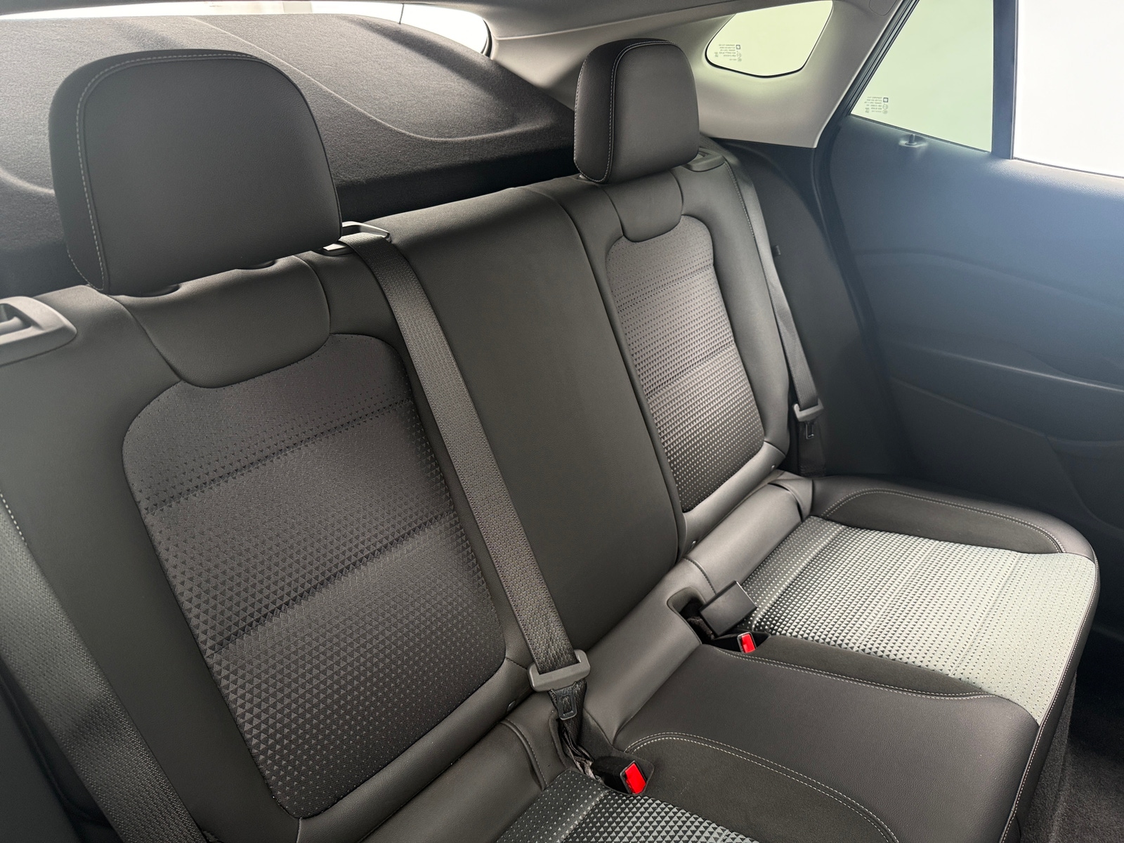 Thumbnail: 2025 Chevrolet Trax - 6