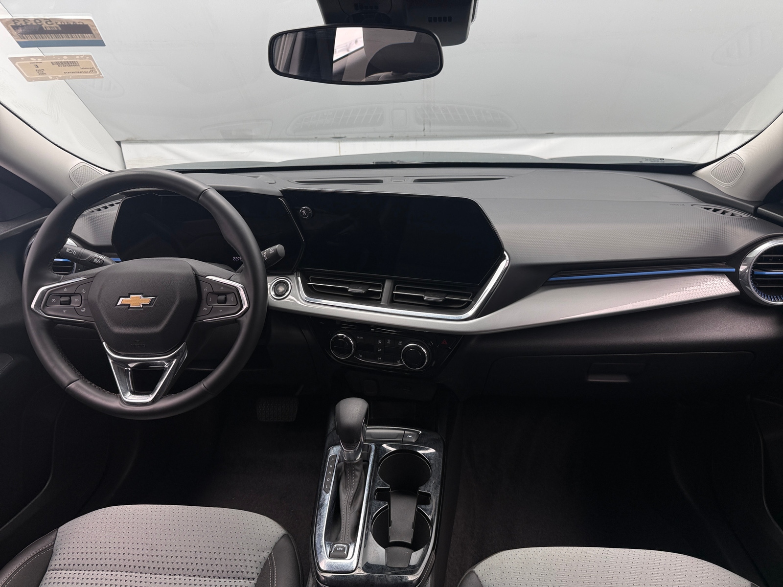 Thumbnail: 2025 Chevrolet Trax - 3