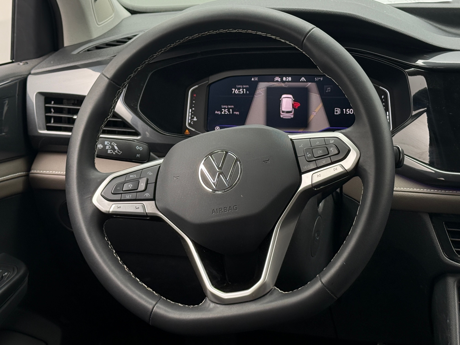Thumbnail: 2024 Volkswagen Taos - 4