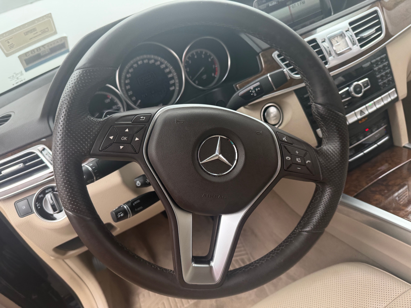 Thumbnail: 2014 Mercedes-Benz E-Class - 4