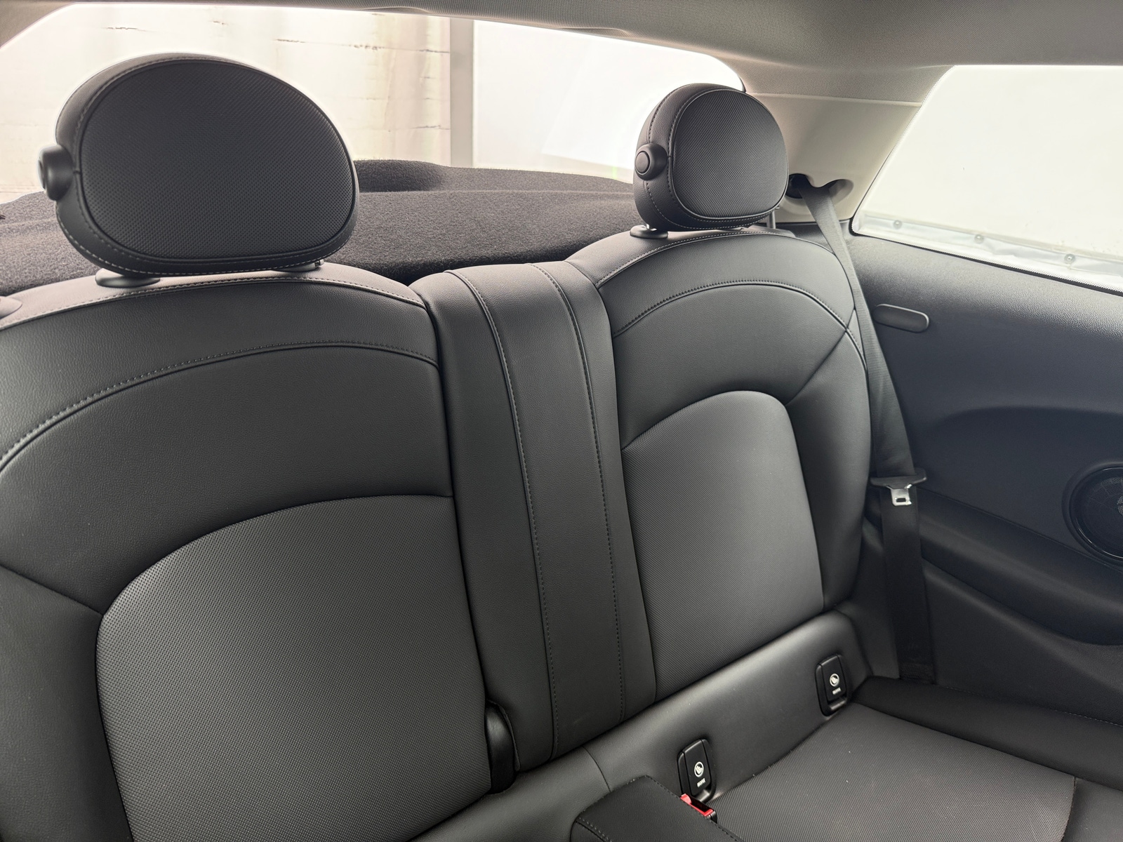 Thumbnail: 2019 MINI Cooper Hardtop - 5