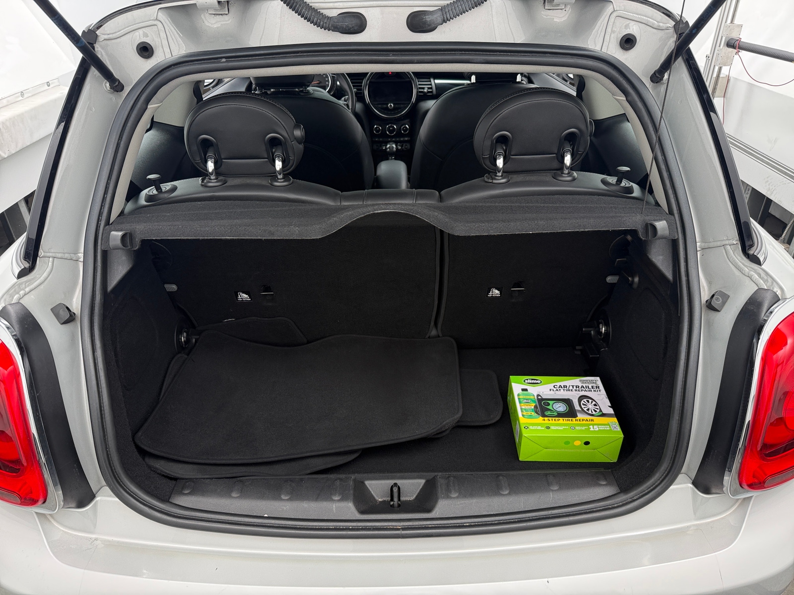 Thumbnail: 2019 MINI Cooper Hardtop - 6