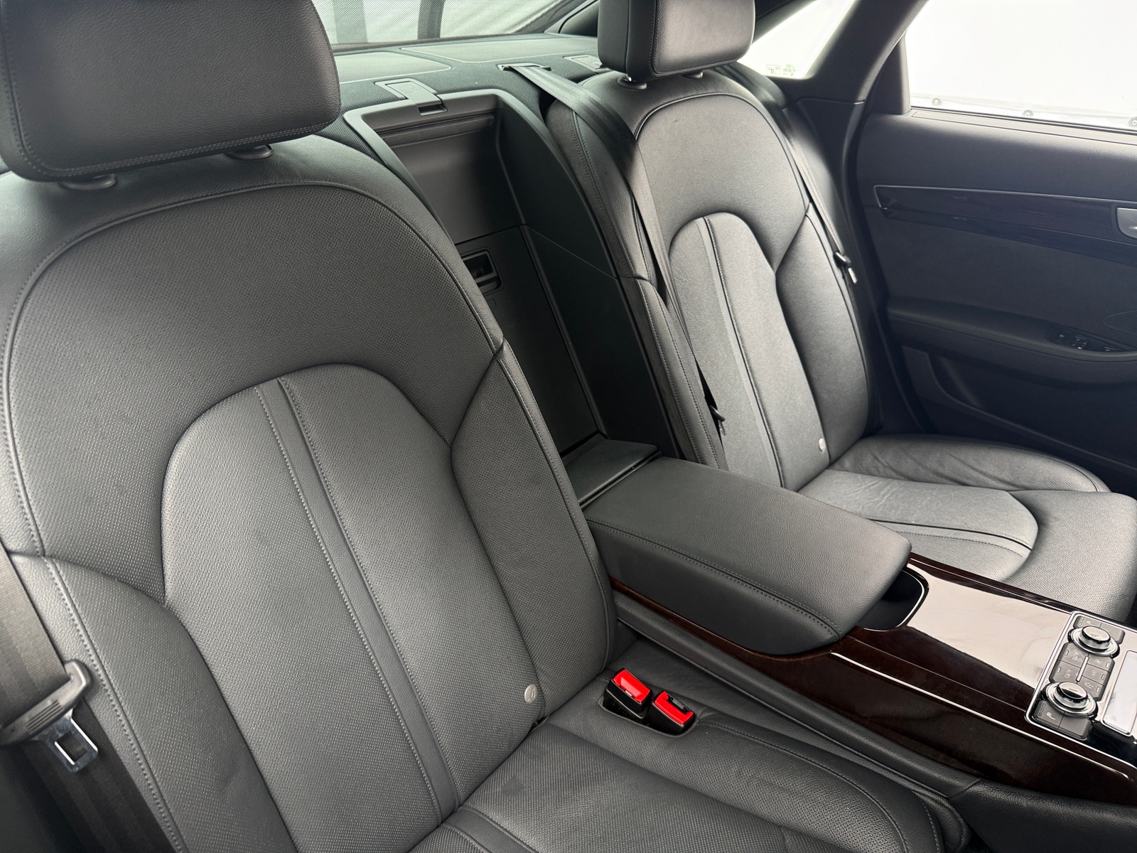 Thumbnail: 2017 Audi A8 - 5