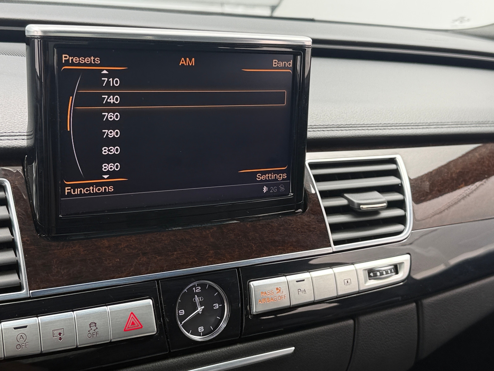 Thumbnail: 2017 Audi A8 - 3
