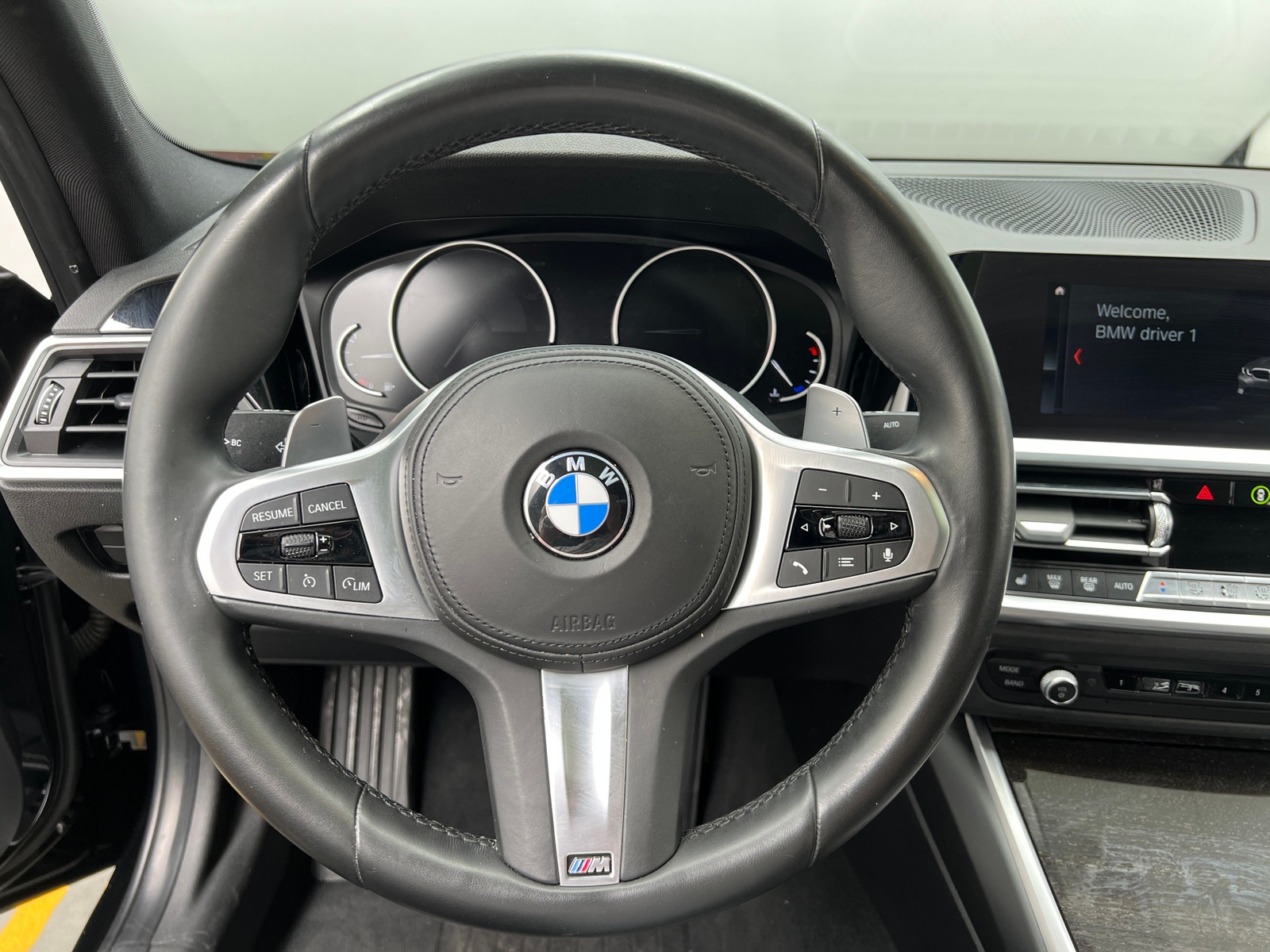 Thumbnail: 2020 BMW 3 Series - 4