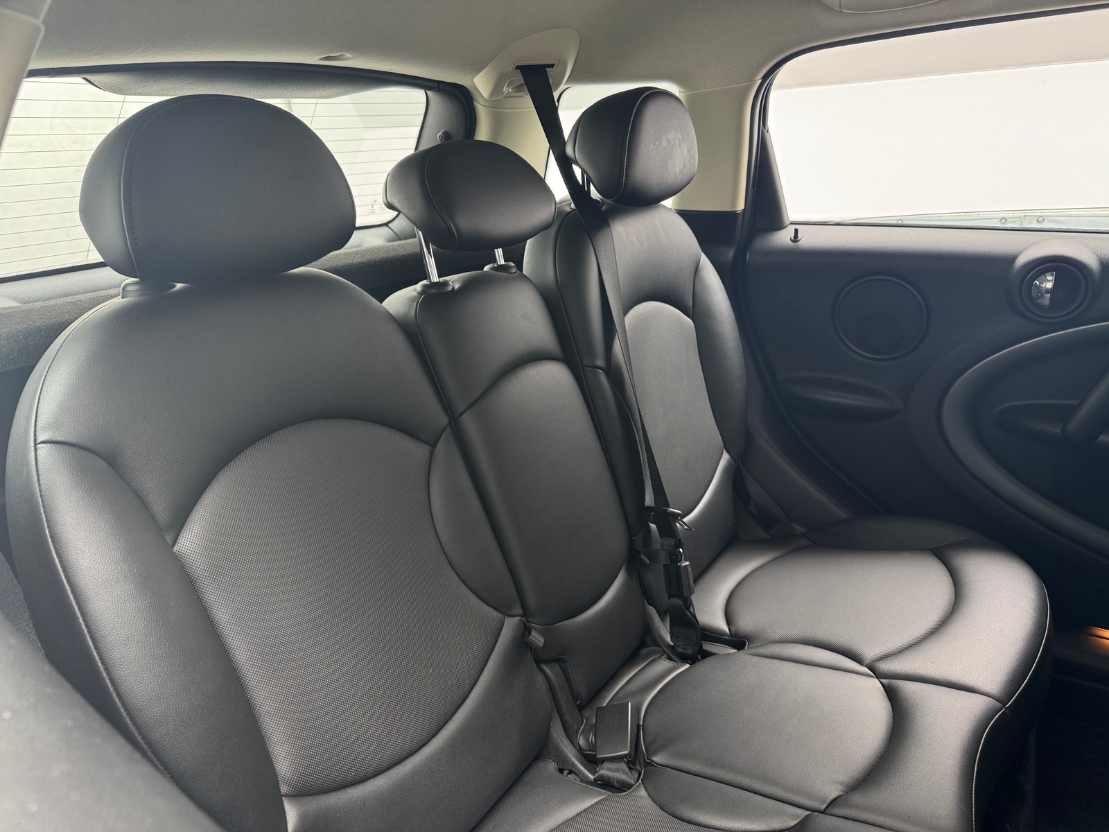 Thumbnail: 2015 MINI Cooper Countryman - 4