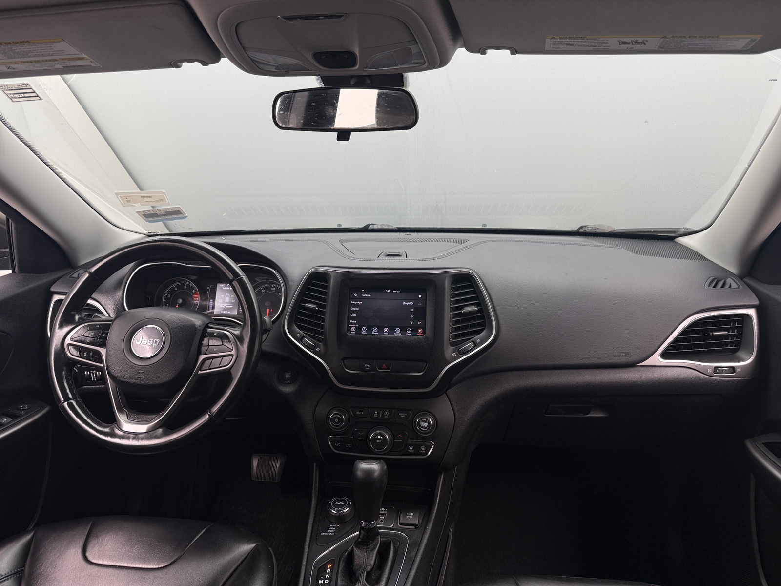 Thumbnail: 2020 Jeep Cherokee - 3