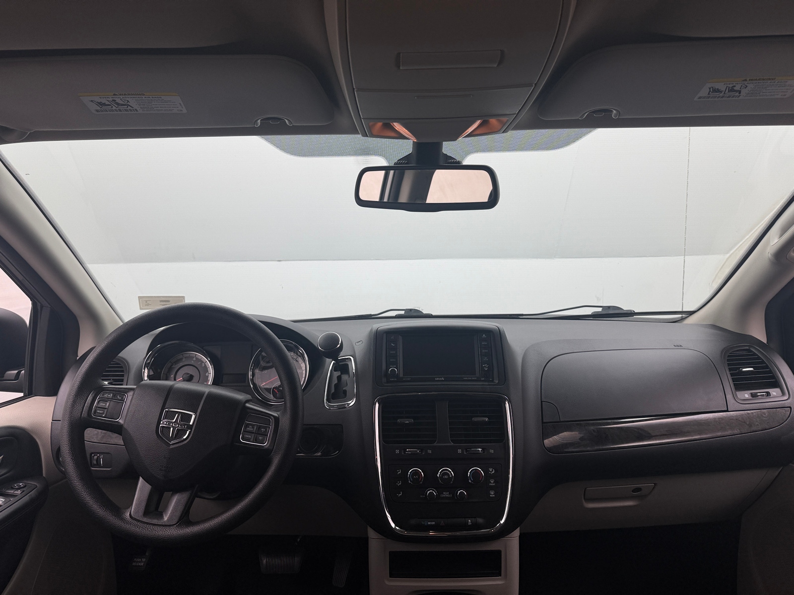 Thumbnail: 2019 Dodge Grand Caravan - 3