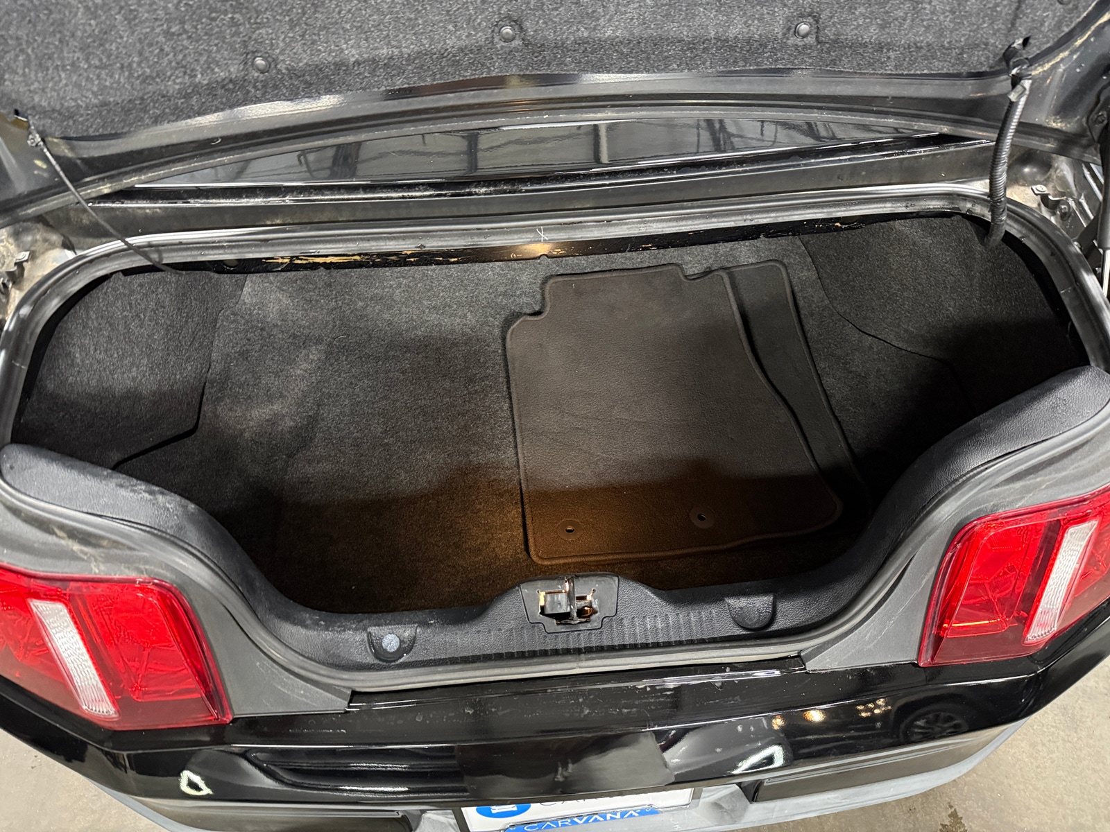 Thumbnail: 2012 Ford Mustang - 7