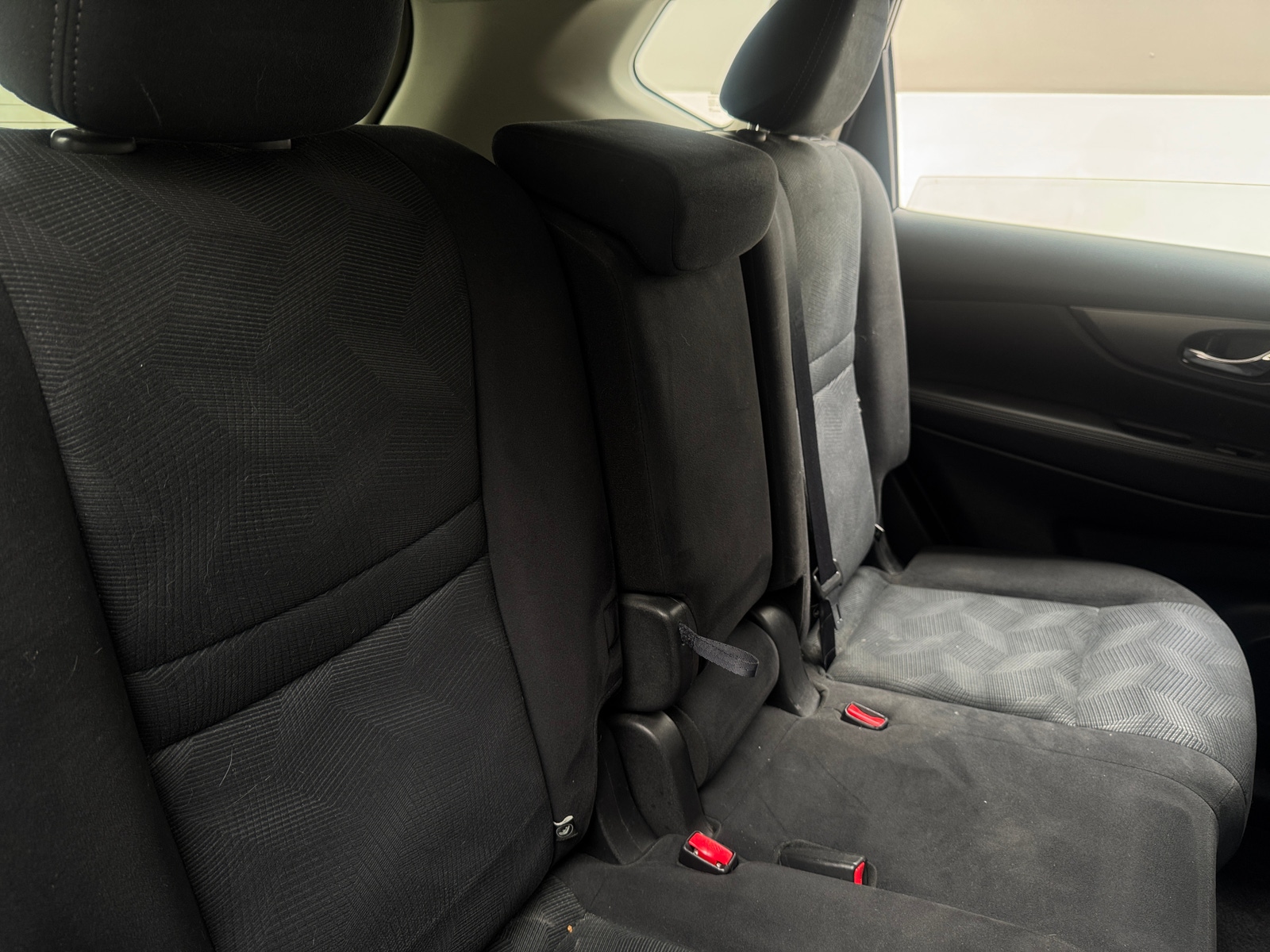 Thumbnail: 2016 Nissan Rogue - 6