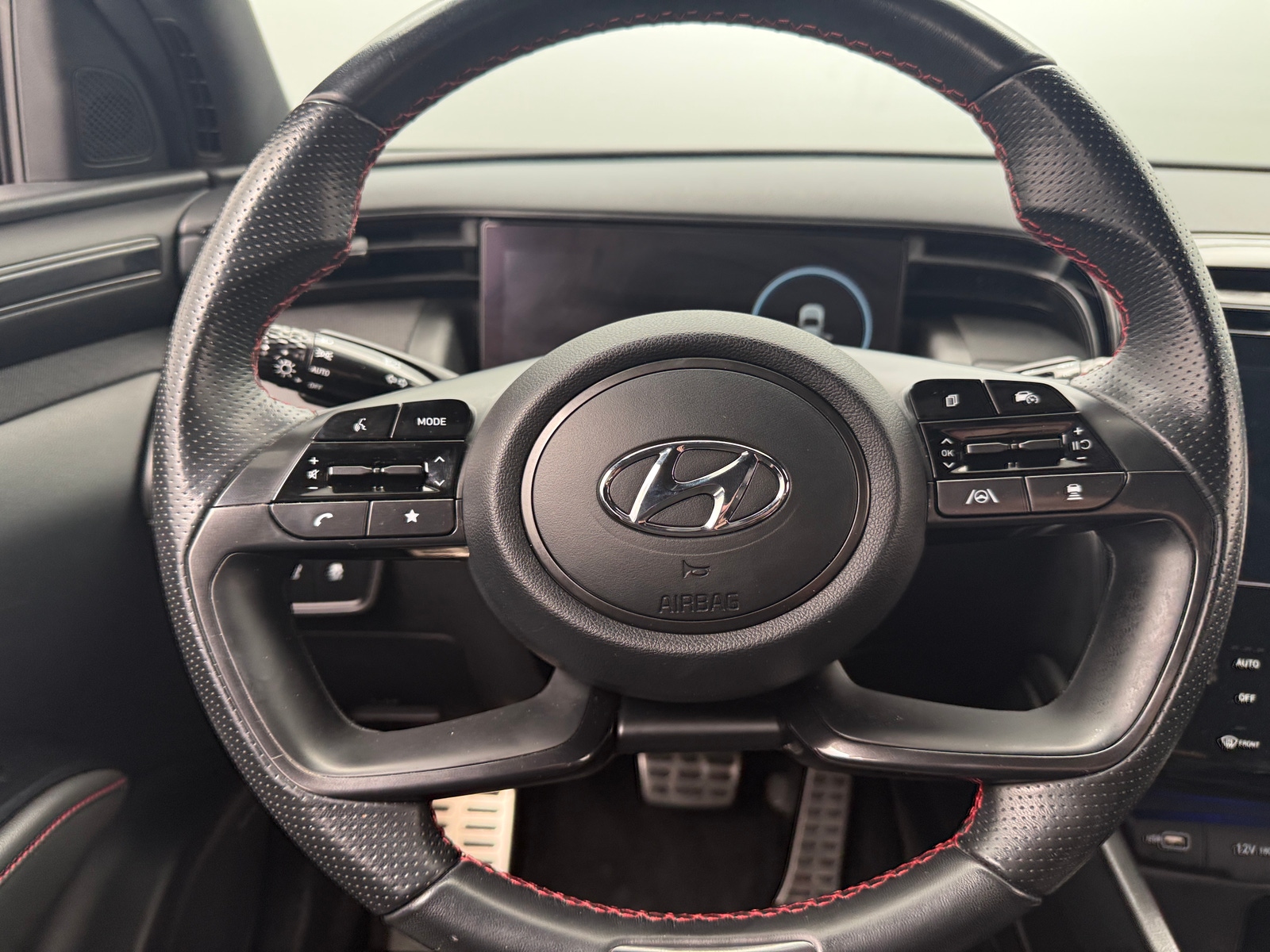 Thumbnail: 2022 Hyundai Tucson - 4