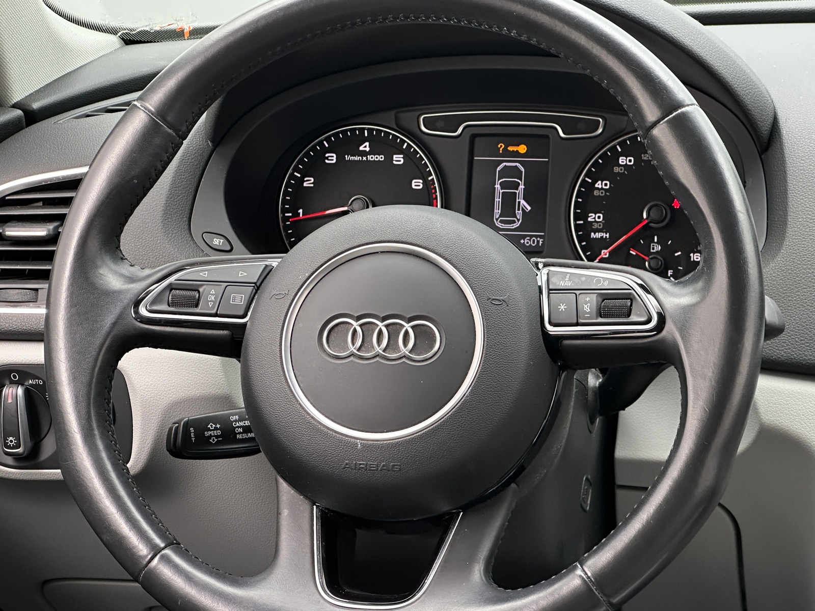 Thumbnail: 2015 Audi Q3 - 4