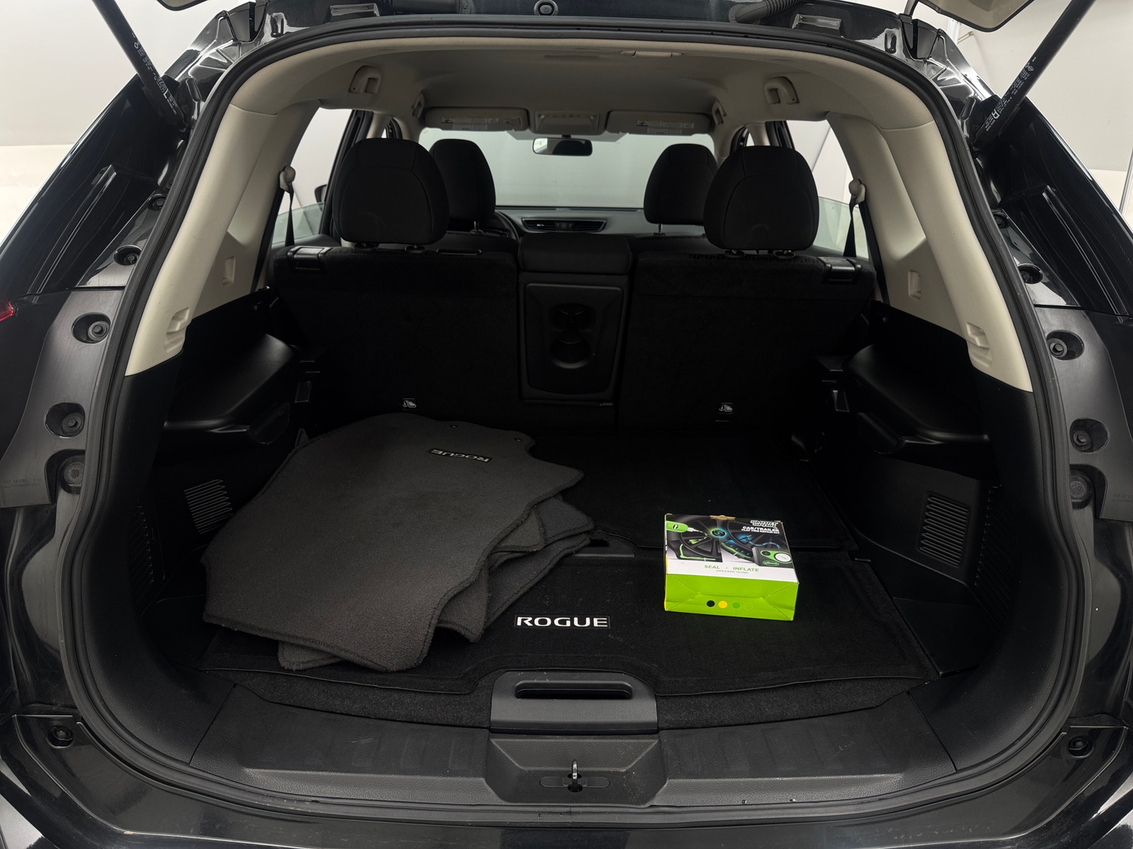 Thumbnail: 2018 Nissan Rogue - 7