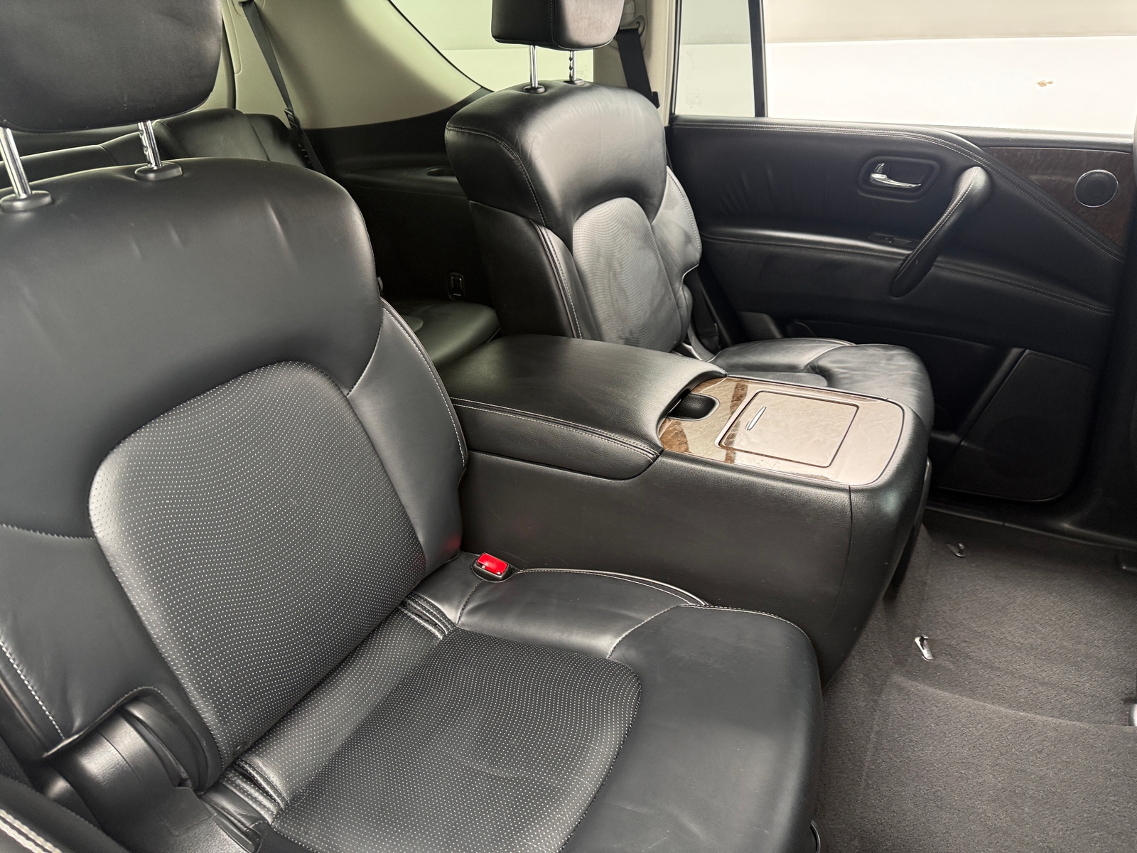 Thumbnail: 2017 INFINITI QX80 - 5