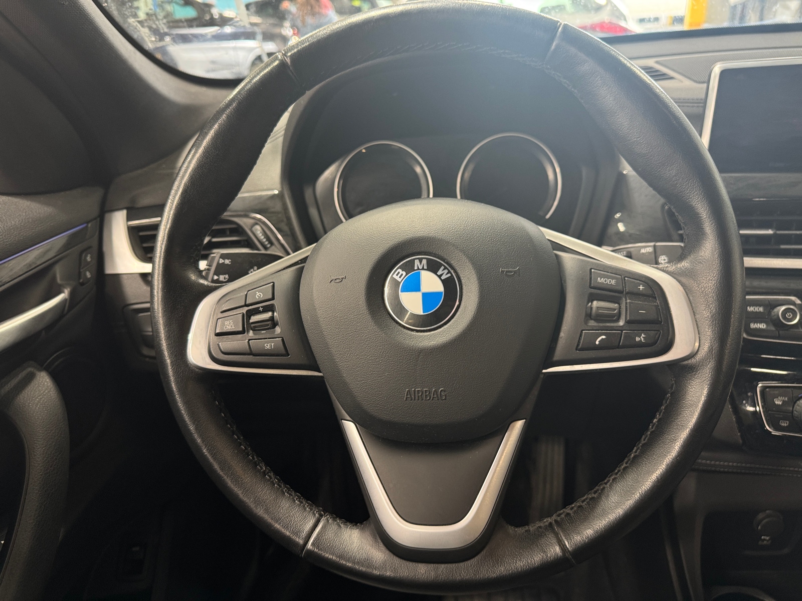 Thumbnail: 2021 BMW X1 - 4