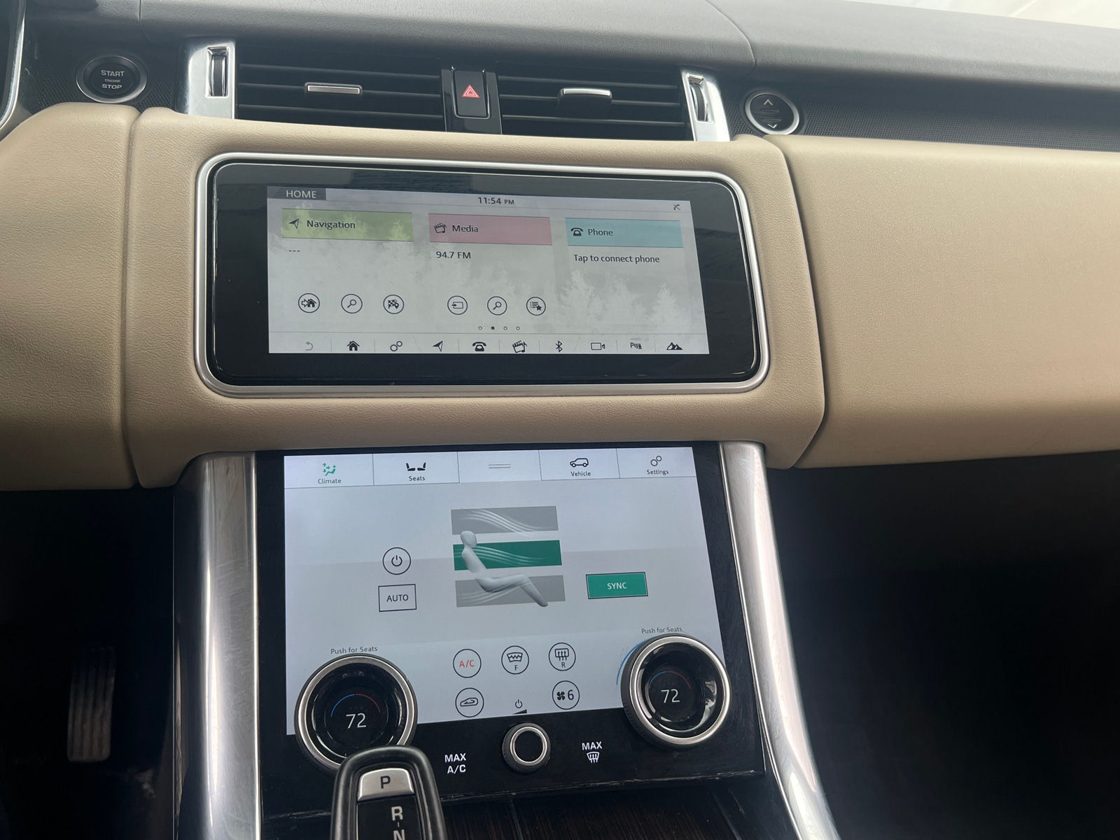 Thumbnail: 2020 Land Rover Range Rover Sport - 3
