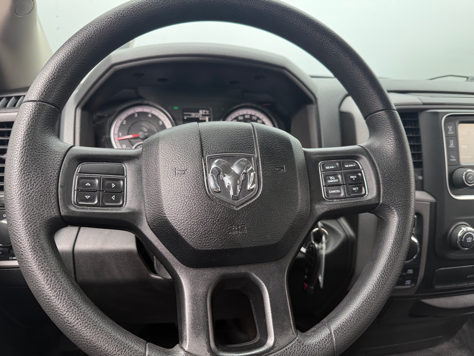 Thumbnail: 2019 RAM 1500 Classic - 4