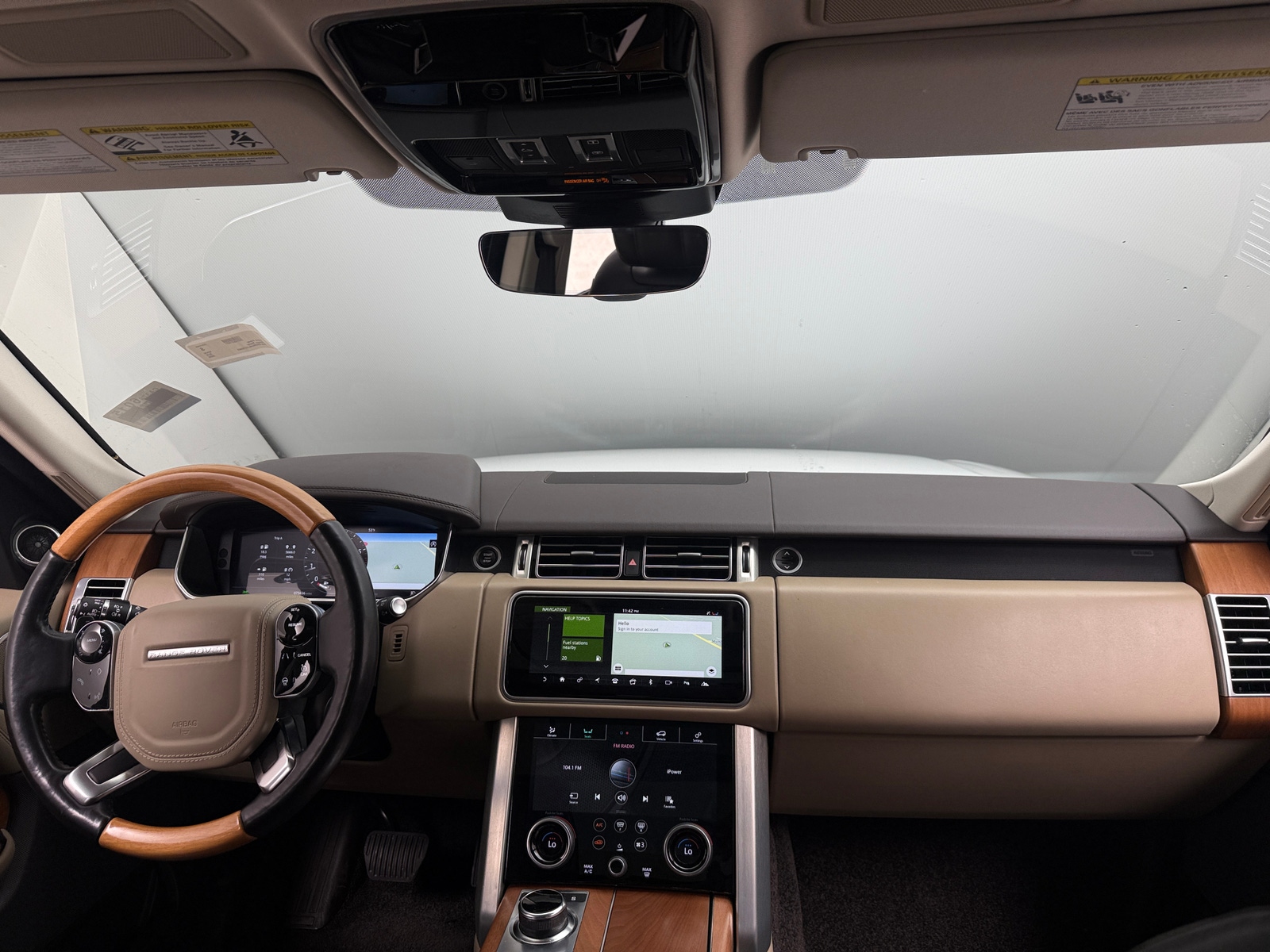 Thumbnail: 2020 Land Rover Range Rover - 2