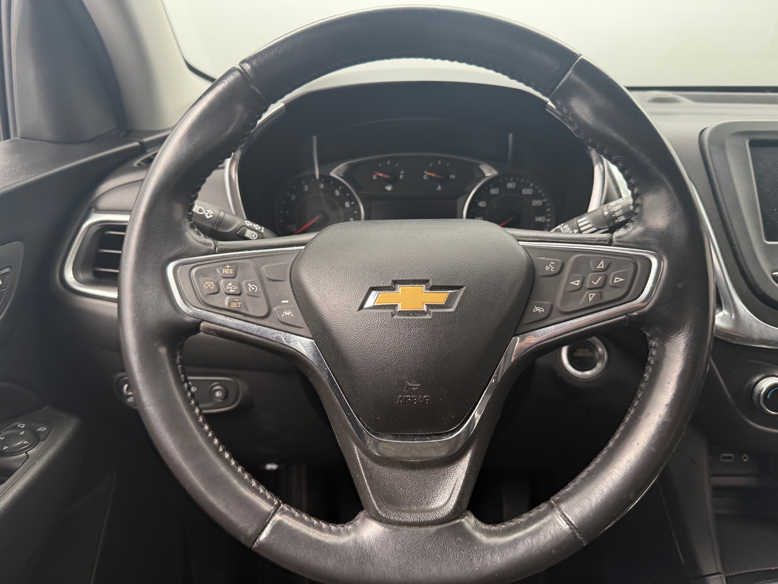Thumbnail: 2020 Chevrolet Equinox - 5