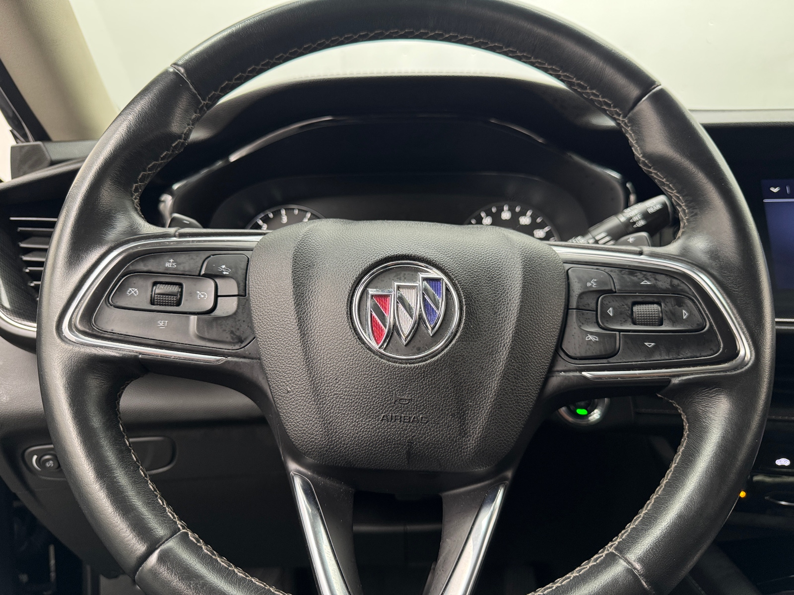 Thumbnail: 2023 Buick Envision - 4