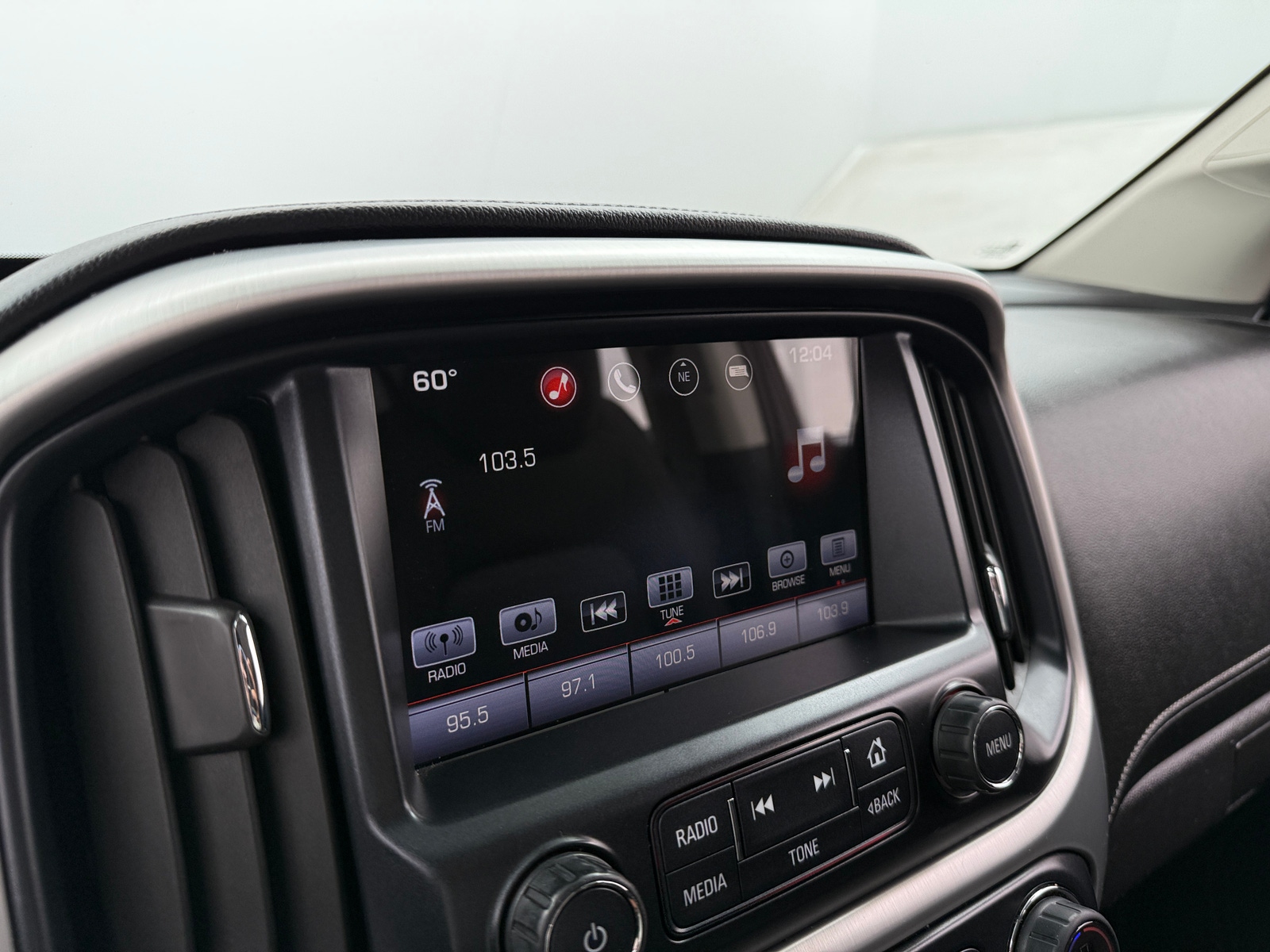 Thumbnail: 2016 GMC Canyon - 4