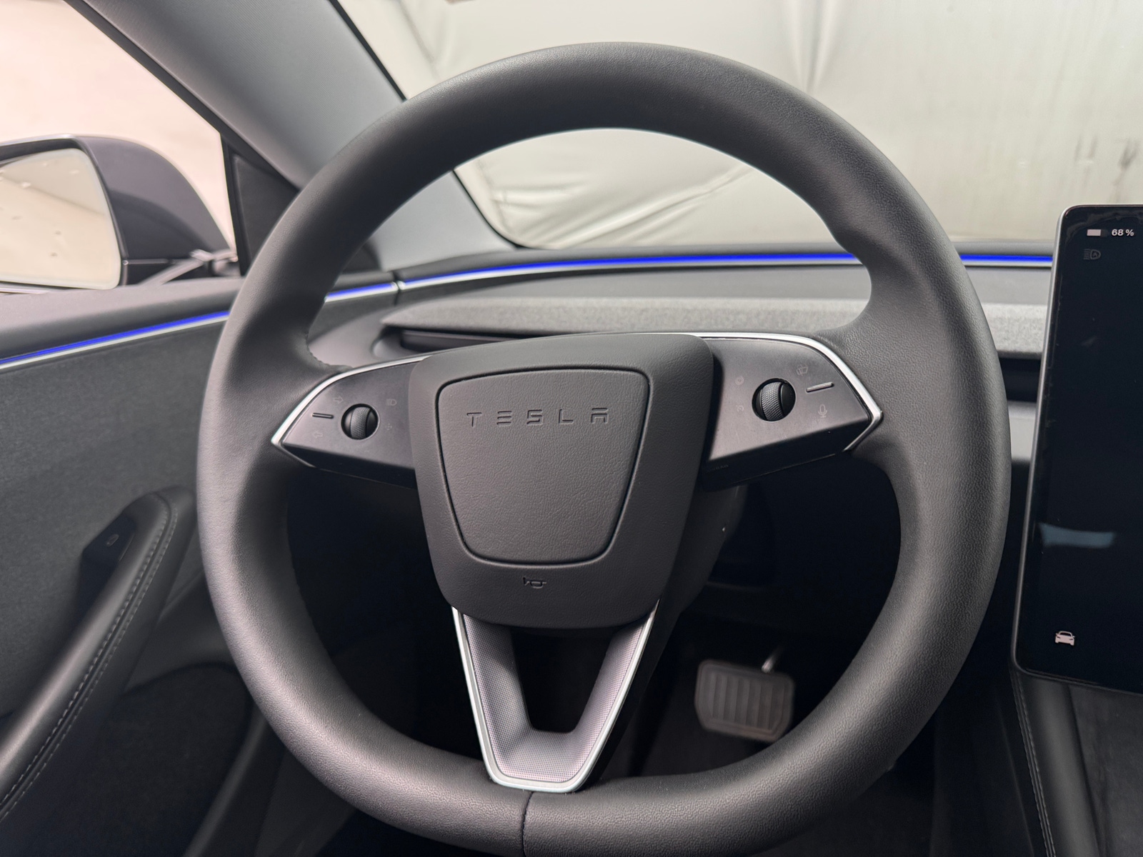 Thumbnail: 2025 Tesla Model 3 - 4