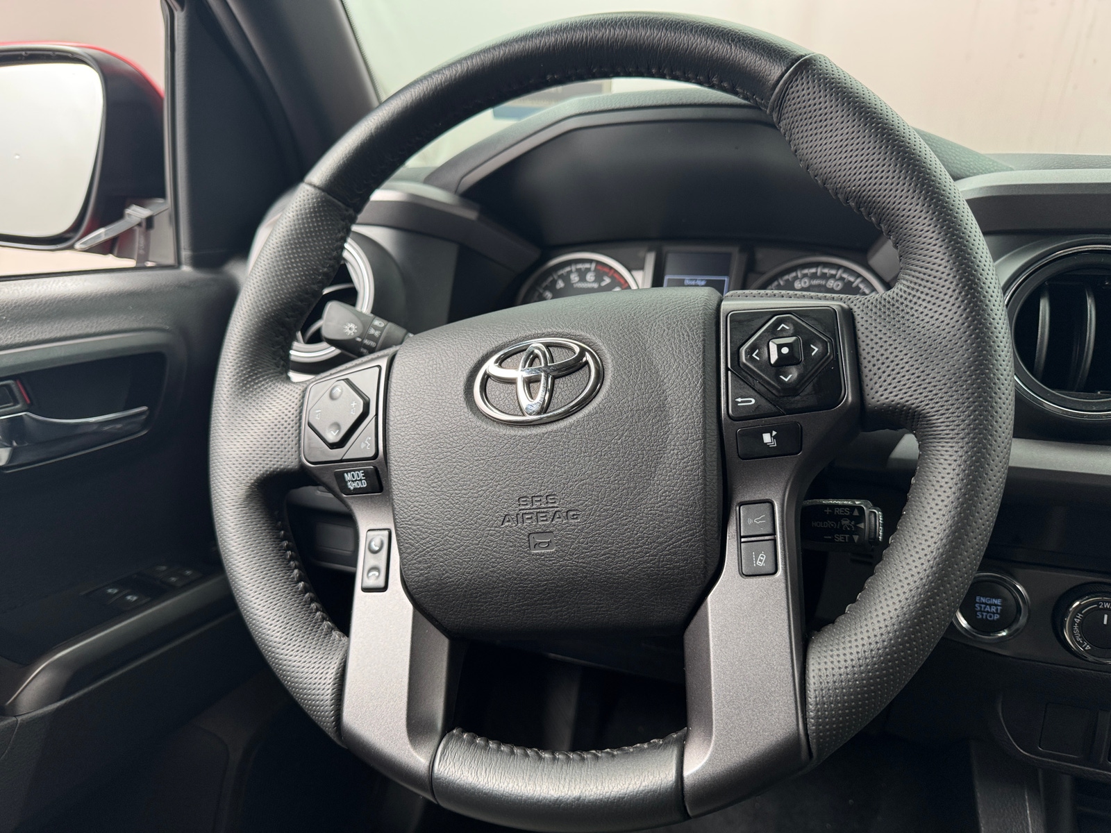 Thumbnail: 2022 Toyota Tacoma - 5