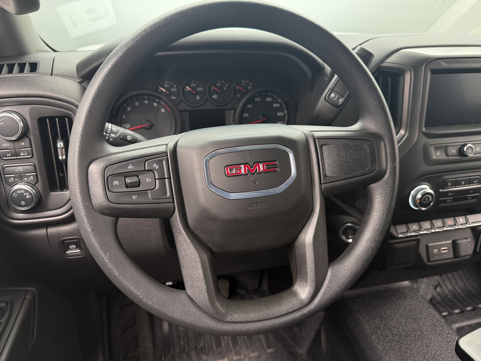 Thumbnail: 2025 GMC Sierra 1500 - 4