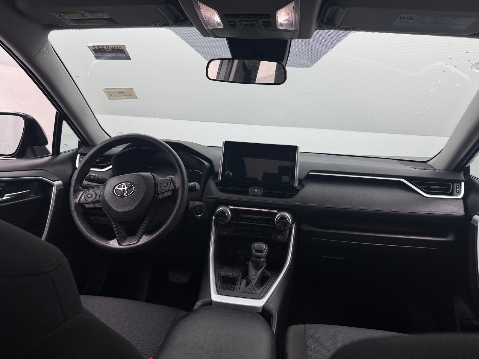 Thumbnail: 2025 Toyota RAV4 - 3