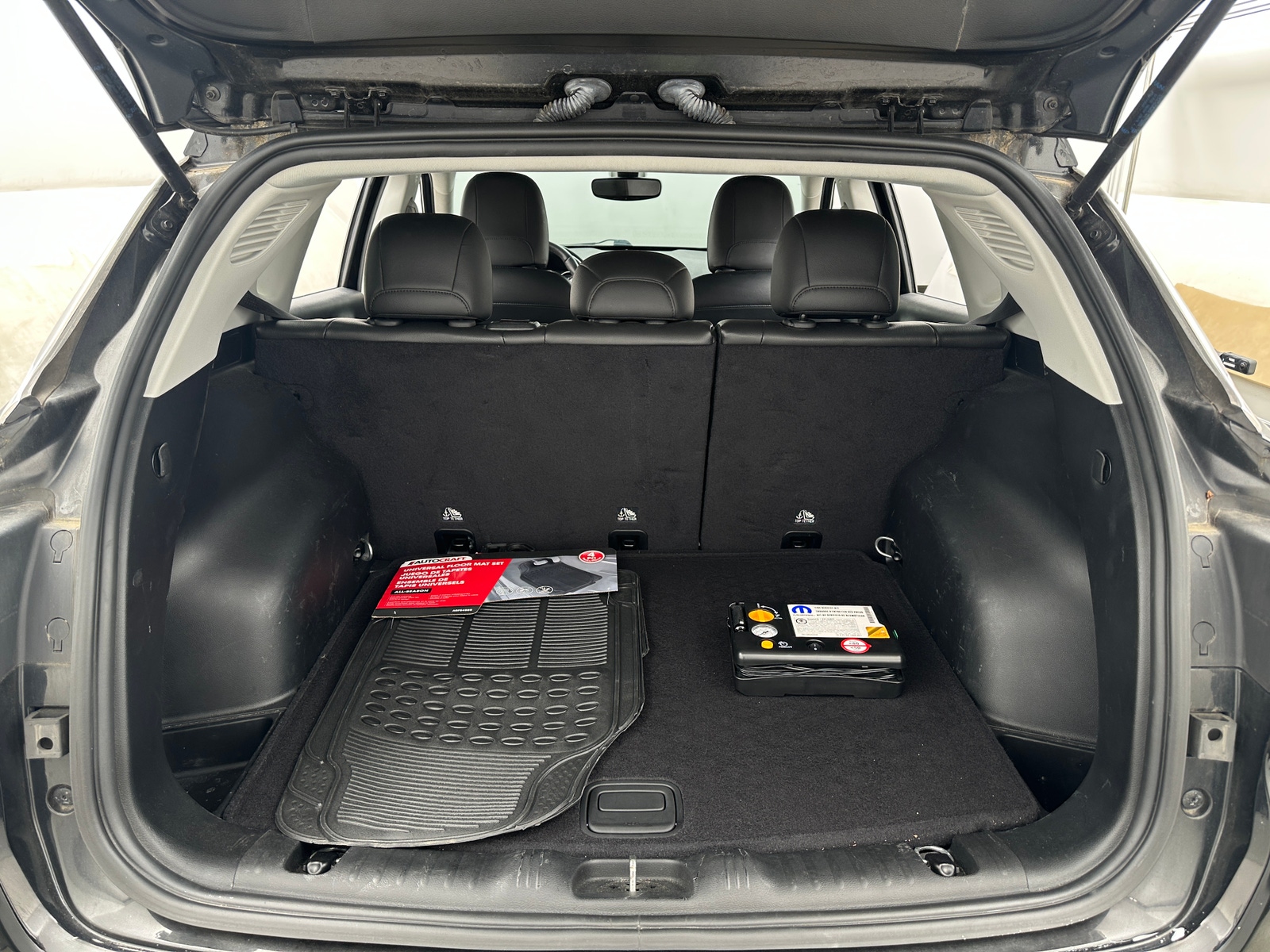Thumbnail: 2019 Jeep Compass - 6