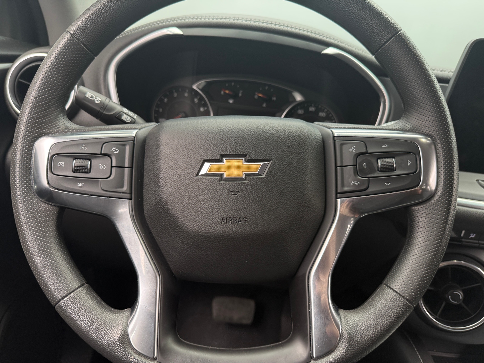 Thumbnail: 2025 Chevrolet Blazer - 5