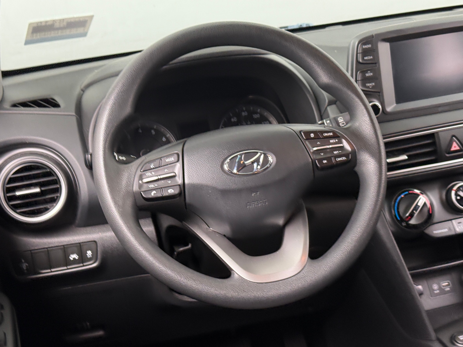 Thumbnail: 2020 Hyundai Kona - 5