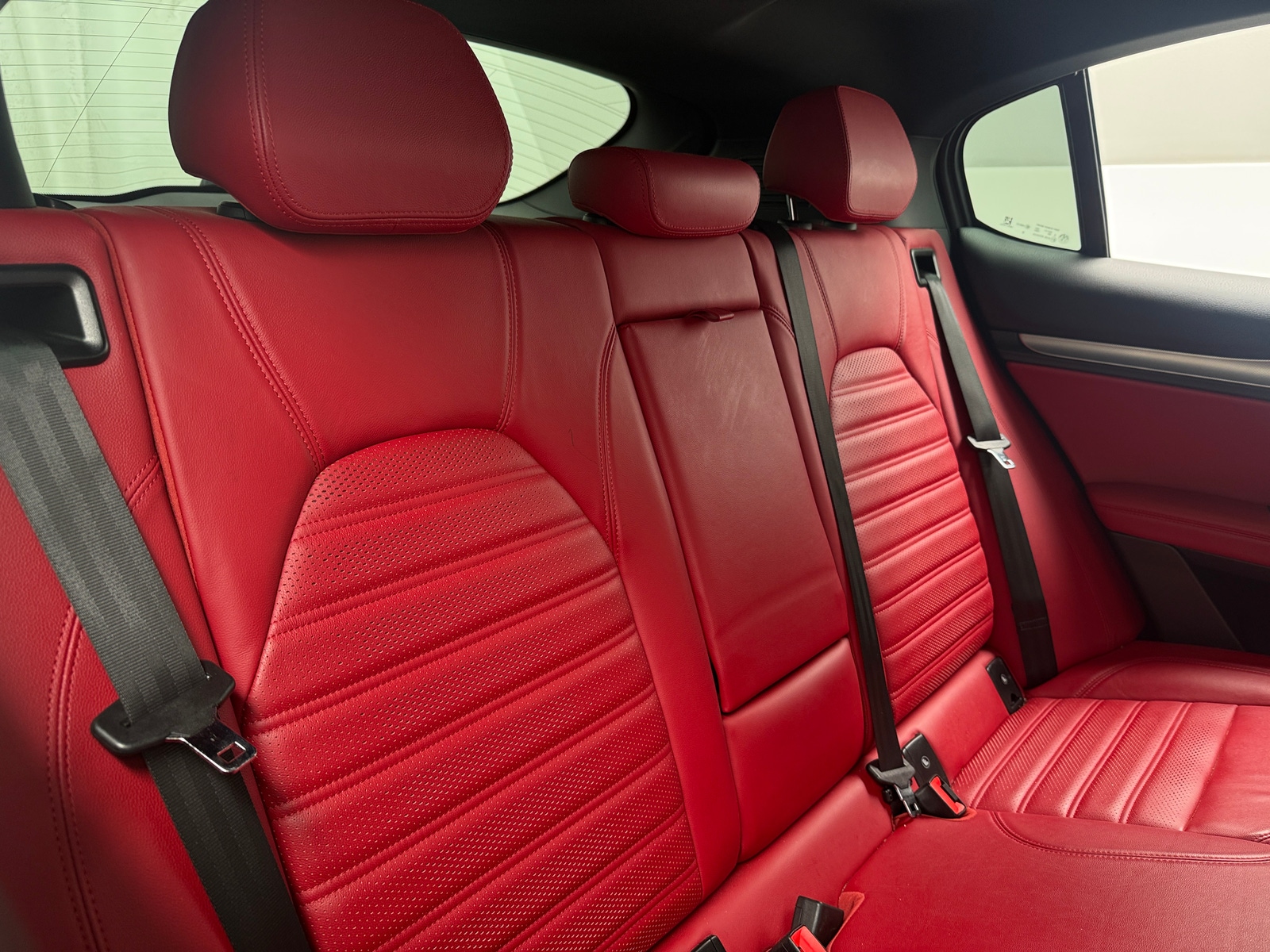 Thumbnail: 2019 Alfa Romeo Stelvio - 5
